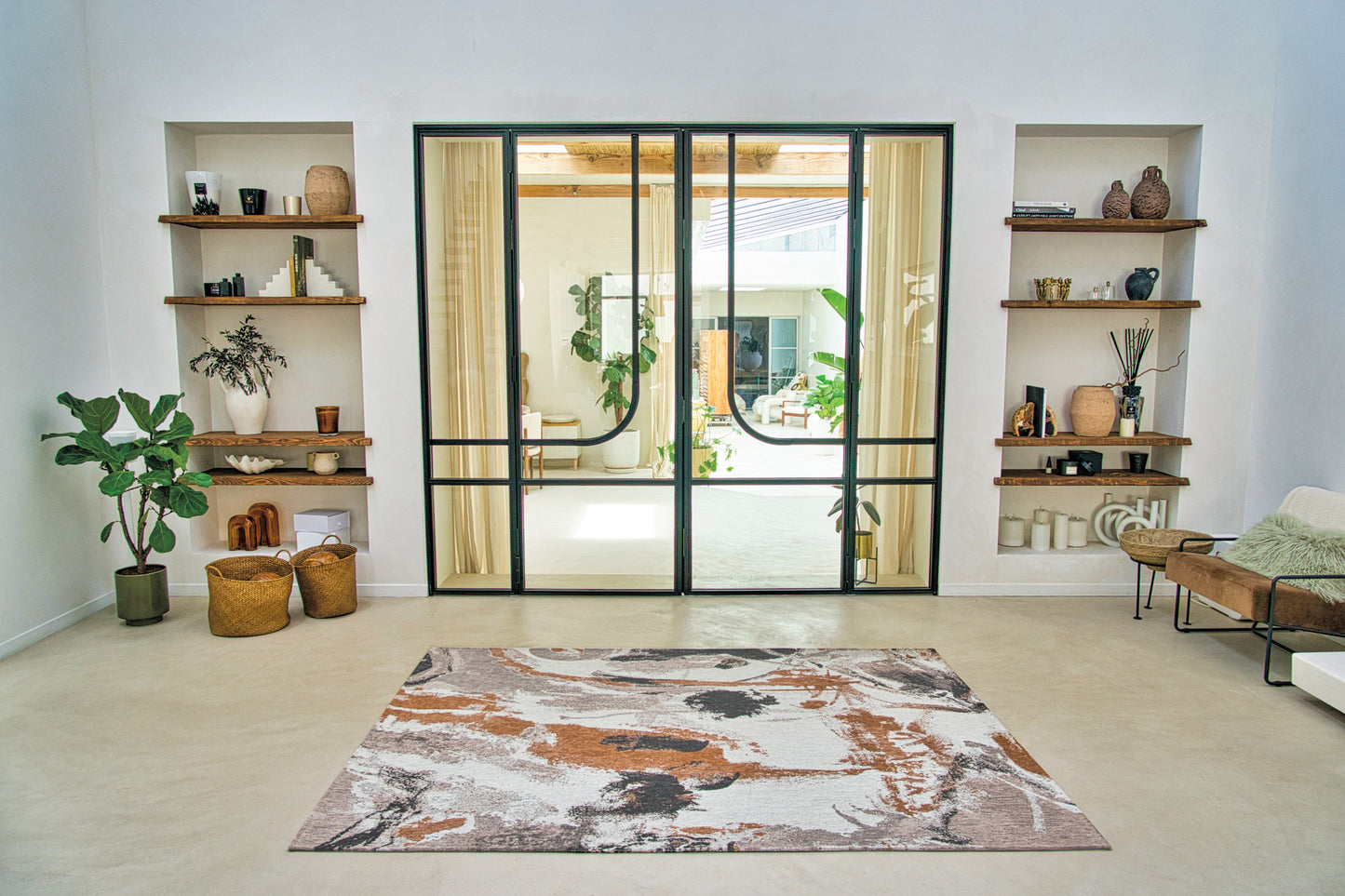 Middle Of 9344 - Fresque Collection