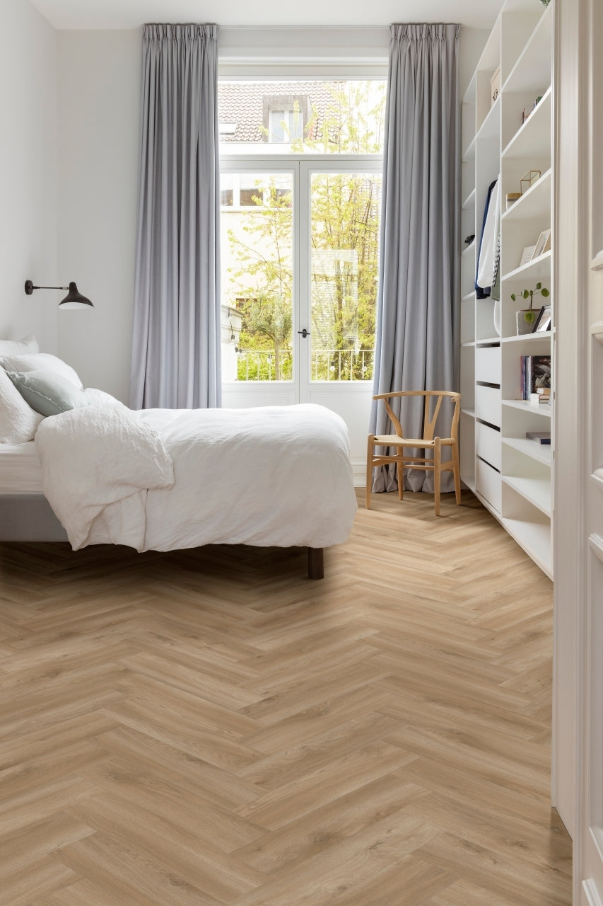 Moduleo LayRed Sierra oak 58847 Herringbone